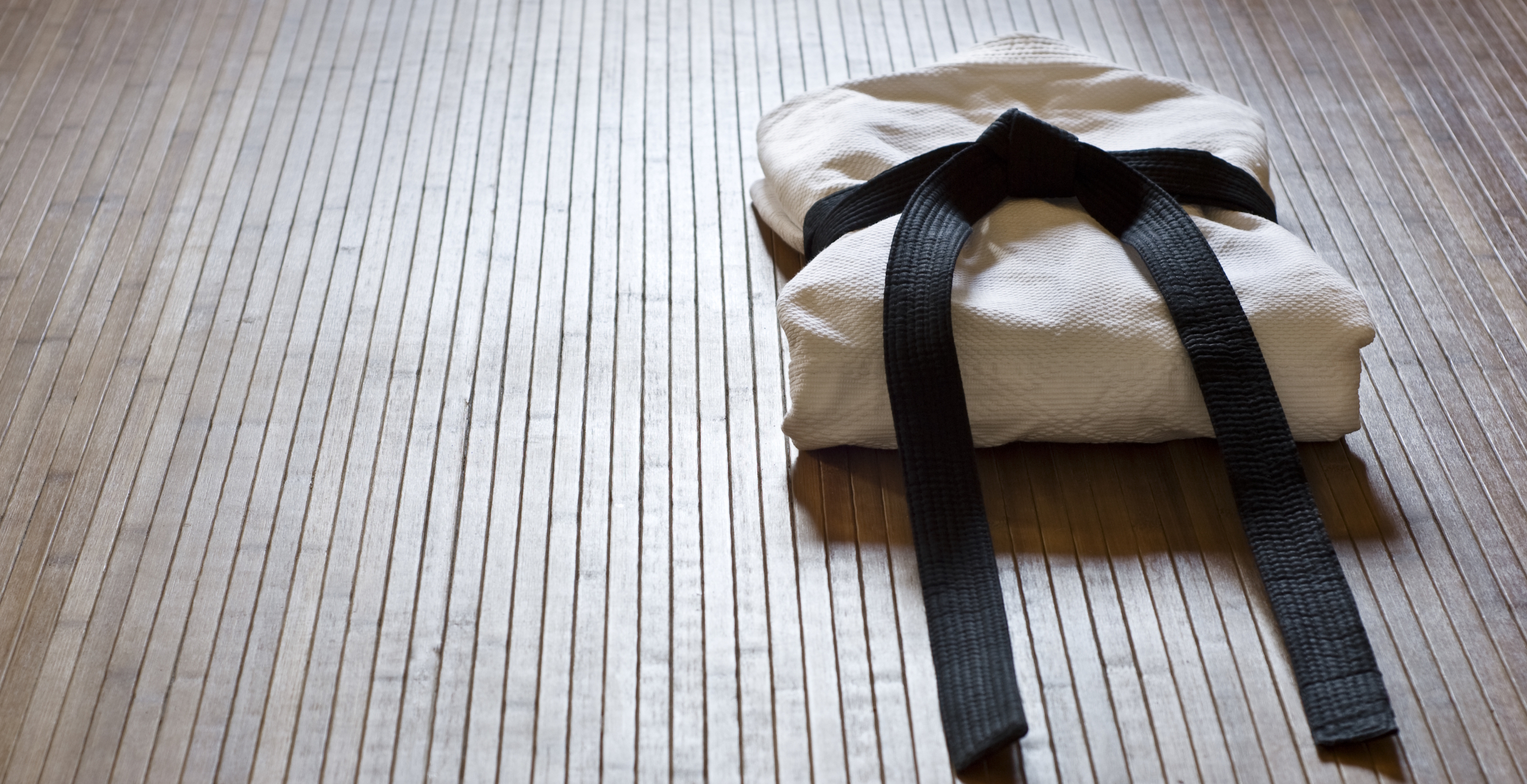 13-Year-Old Girl Is Attacked Walking Home From School, Escapes Attacker With Martial Arts Training