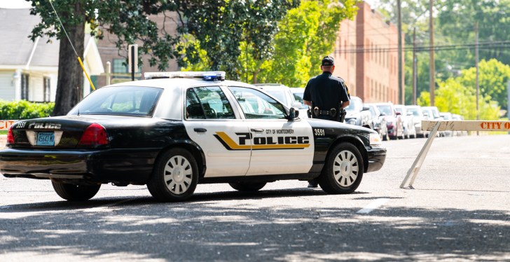 Man Responds To Stranger's Plea To Help Move, Finds Dead Body In Box