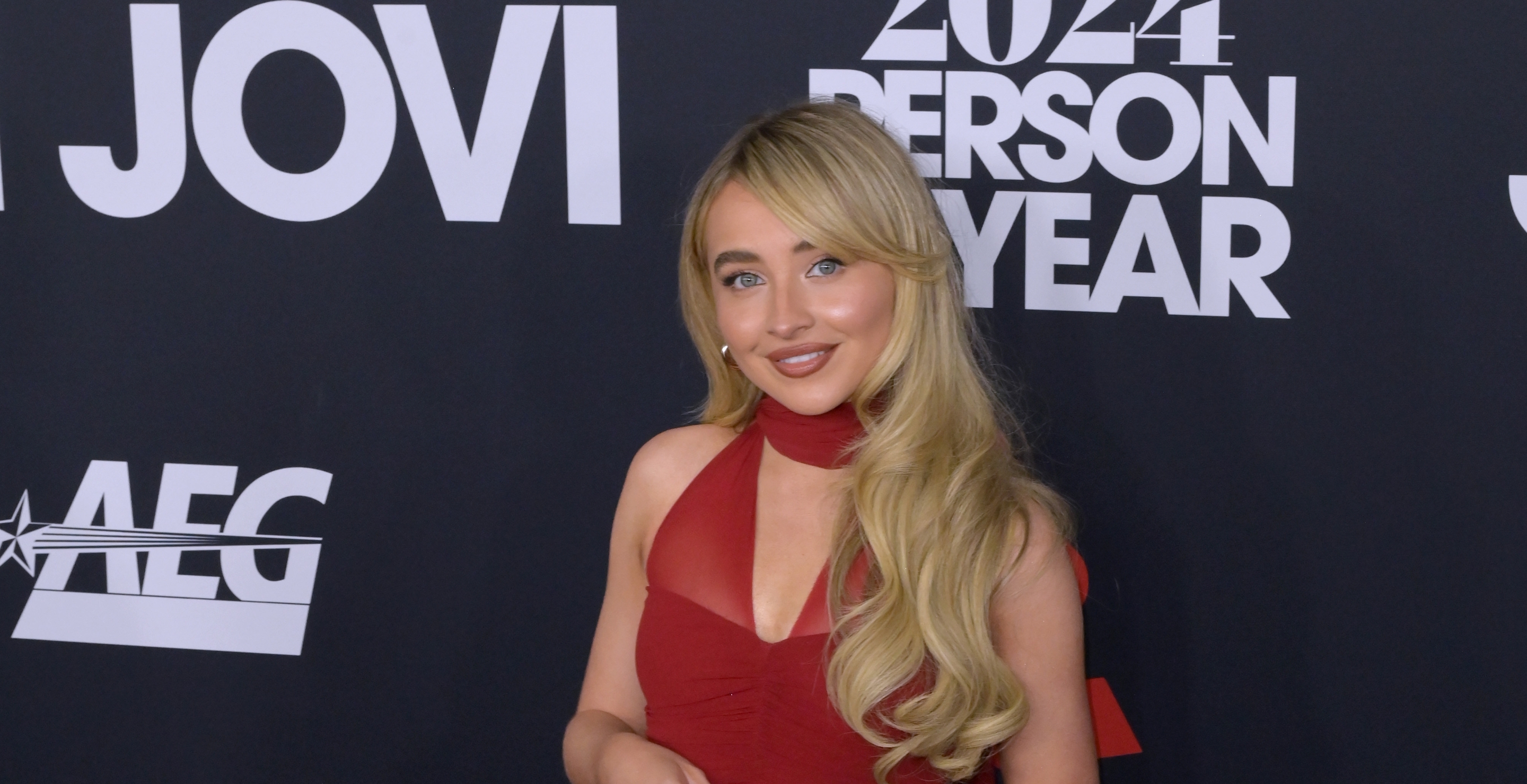 Sabrina Carpenter Reveals She Would Consider Banning Phones From Her Live Shows