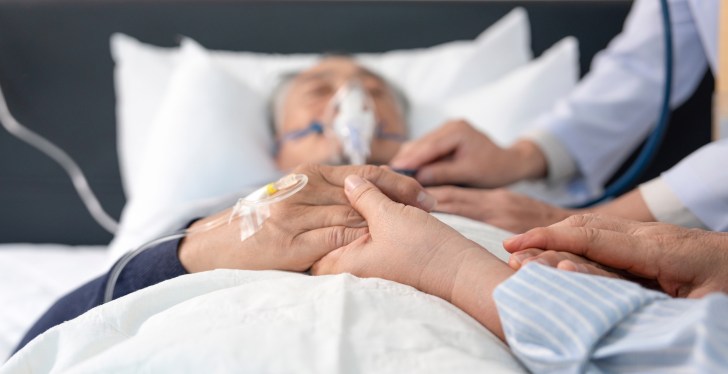 4 Of The Strangest Death Bed Confessions