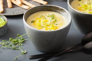 Man Angers Wife Over Her Soup Slurping Habits At Restaurant