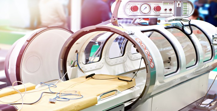 Arizona Therapist Dies After Hyperbaric Oxygen Chamber Catches Fire