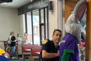 Chuck E. Cheese Mascot Arrested During Children's Birthday Party