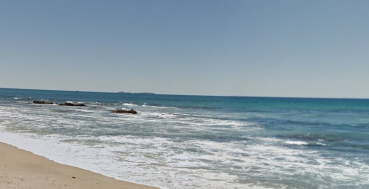 Australian Surfer Miraculously Found Alive After Ending Up On Remote Island 8 Miles Offshore