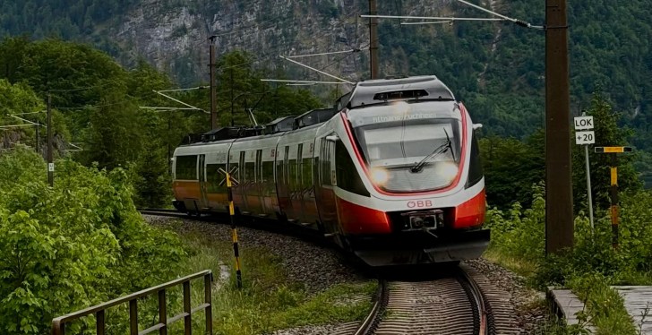 Austrian Man Survives After Clinging Onto Moving Train During Smoke Break
