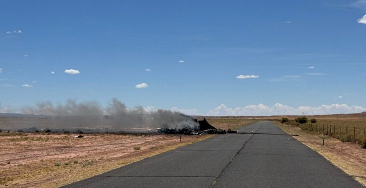 4 Dead After Medical Transport Plane Crashes In Arizona
